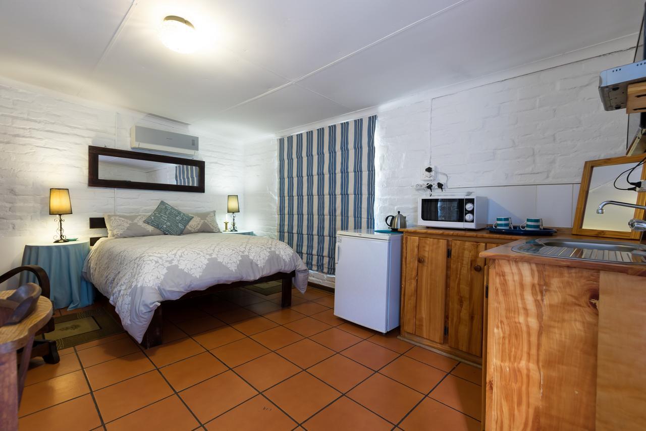 Horse And Mill Guesthouse Colesberg Exteriör bild