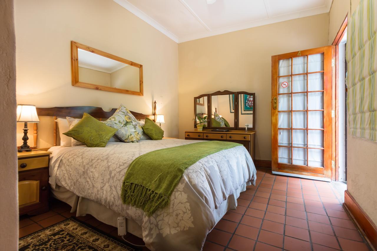 Horse And Mill Guesthouse Colesberg Exteriör bild